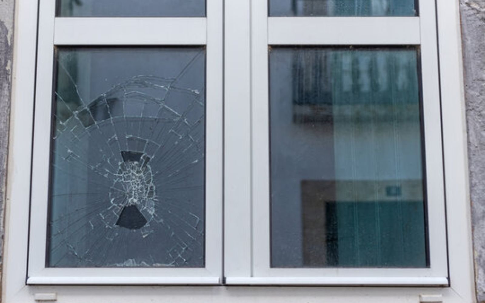 Broken Window Replacement